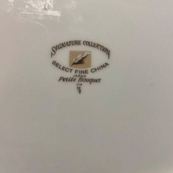 Signature Collection Oval Serving Bowl 10" Fine China Petite Bouquet Japan - Picture 4 of 7